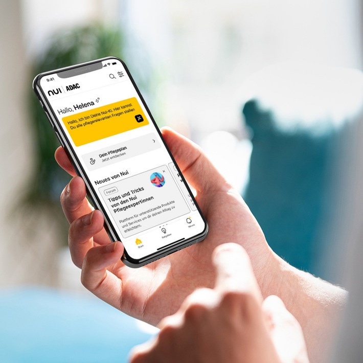 Pilot gestartet: ADAC SE und Nui Care erproben digitalen Pflege-Assistenten